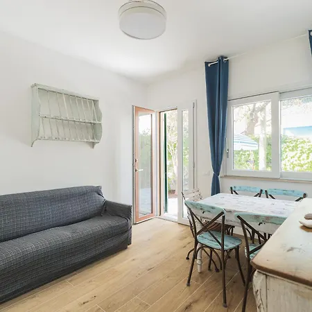 公寓 La Casa Dei Paoli, 莱万托