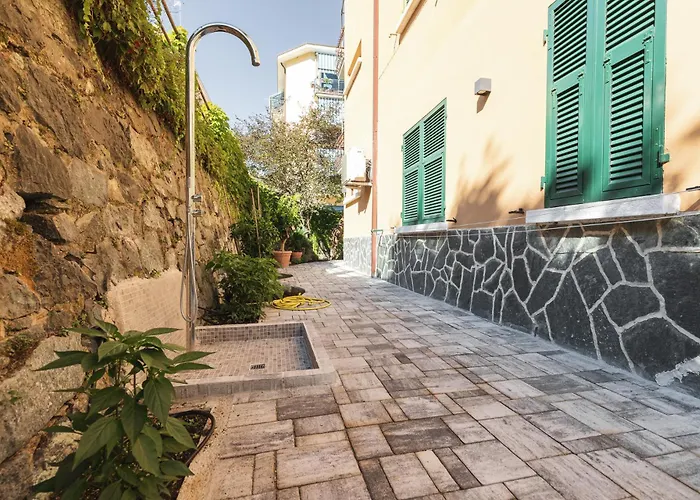 La Casa Dei Paoli, *